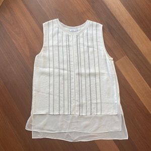 VINCE SLEEVELESS BLOUSE BARELY WORN